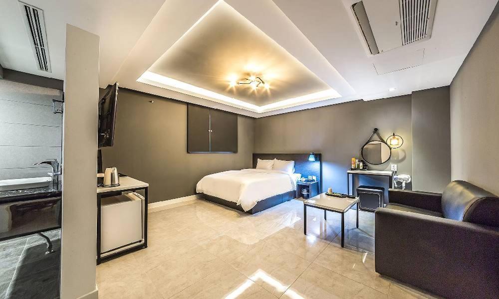 Chuncheon Hotel View Ngoại thất bức ảnh