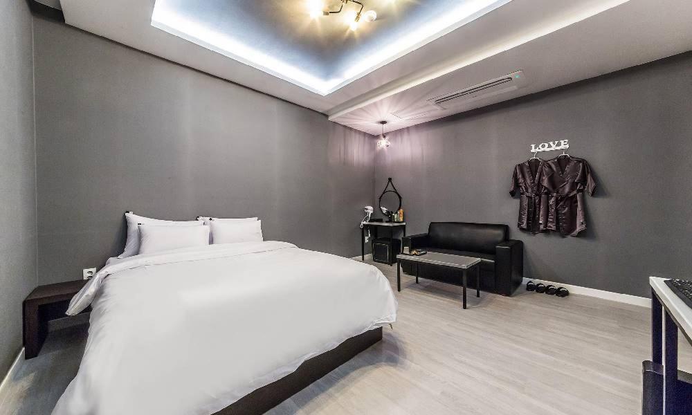 Chuncheon Hotel View Ngoại thất bức ảnh